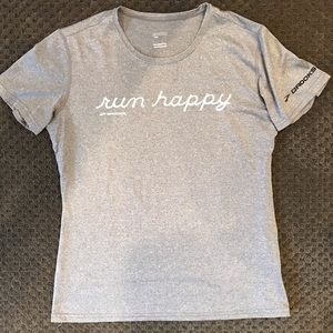 Women’s tech running shirt